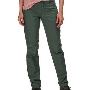 Patagonia Venga Rock Hiking Pant Green 12